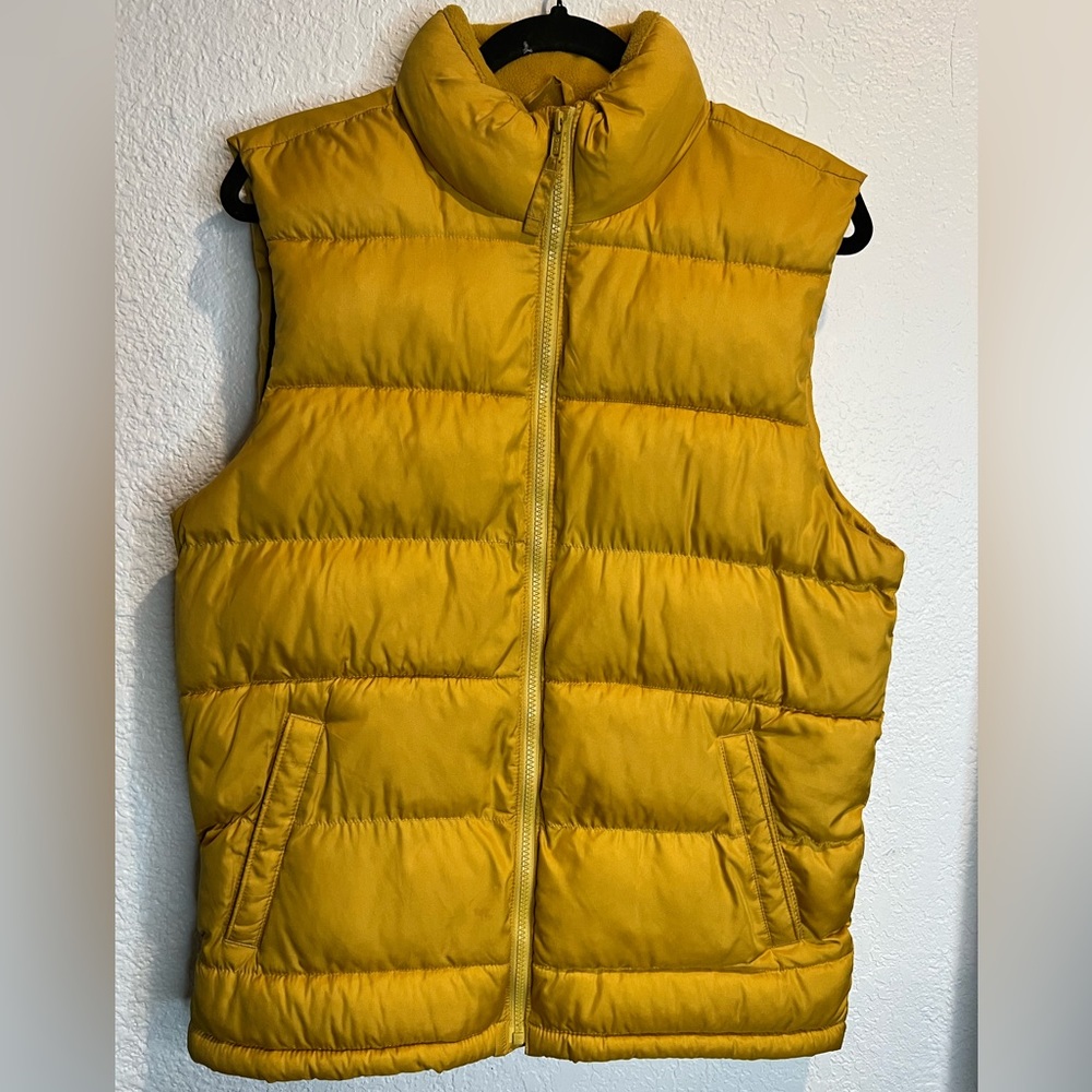 Mustard yellow puffer vest